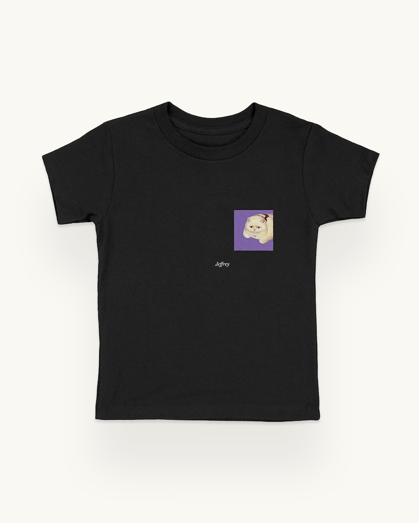 The thinking Jeffrey tee